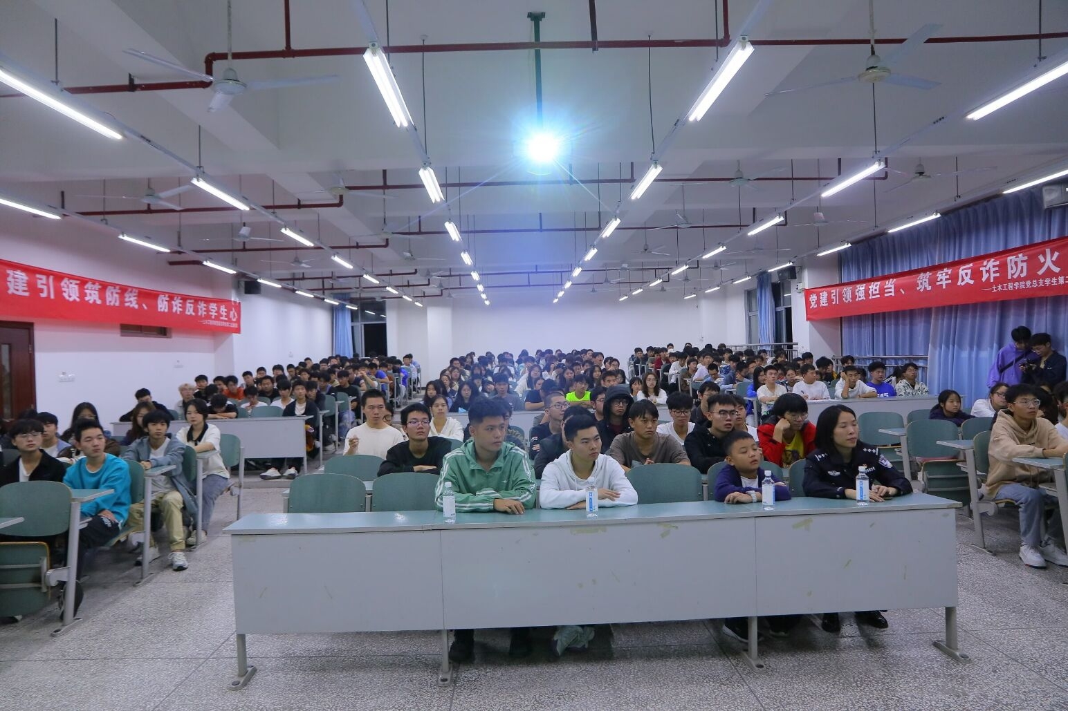 VZfe_1699439074650044858.jpeg WPS图片(1).jpeg